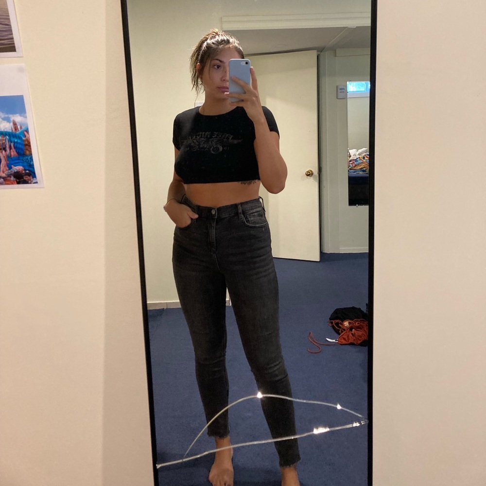 Stretchy black skinny jeans - worn once